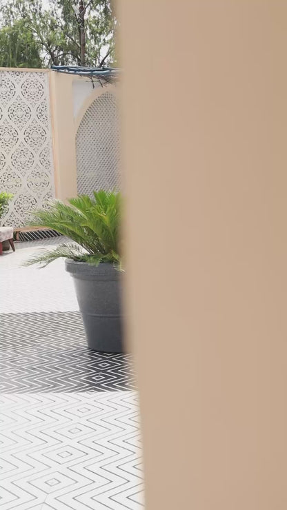 Punch Planter Roto Moulding Planter Suitable for Home, Gardens, Hotels and Resorts